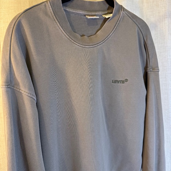 Levi’s Light Green Crewneck – Size S - Picture 2 of 8